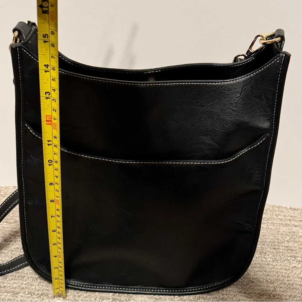Cato Elegant Black Shoulder Bag